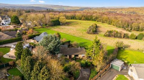 Carr Road, Calverley, Pudsey, West Yorkshire, LS28