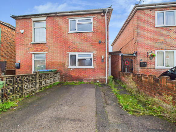2 bedroom House for rent
