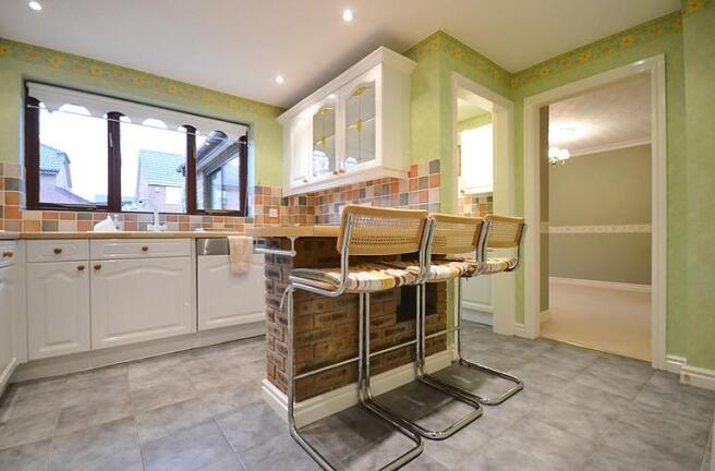 Kitchen (image 1)