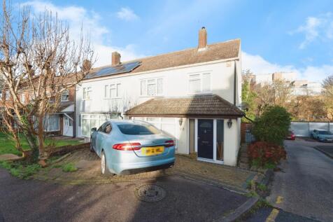 Takely Ride, Basildon, Essex, SS16