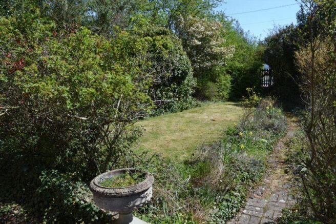 FRONT garden a...