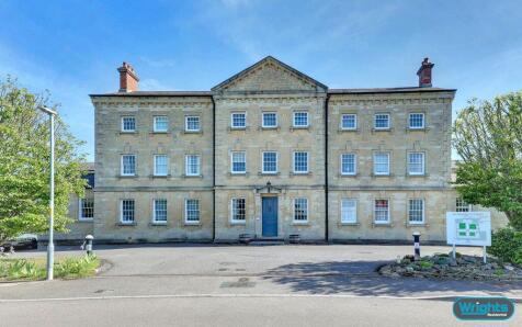 St. Georges Court, Semington