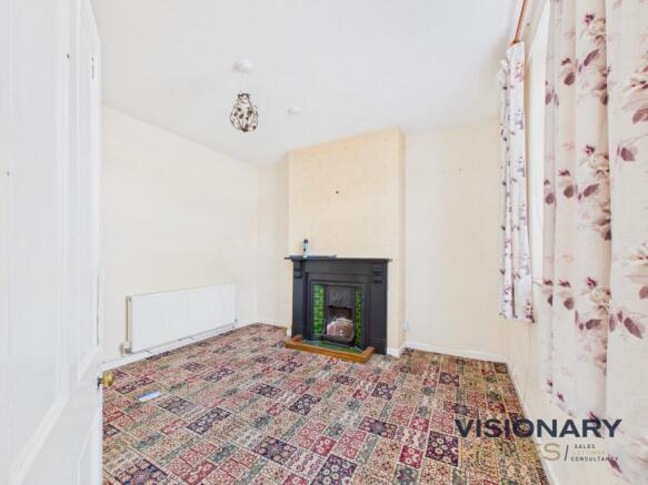 CAM03522G0-PR0241-STILL001