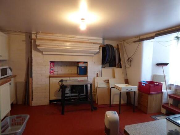 Photo 12