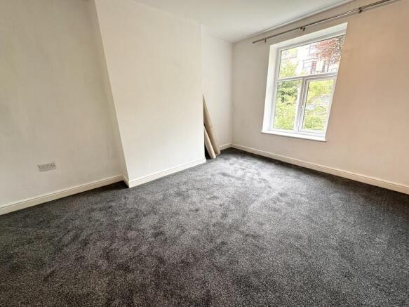 2 bed Terraced for sale Image 7