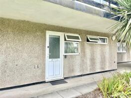 8, Ventonvaise, Atlantic Bay, Perranporth TR6 0NB