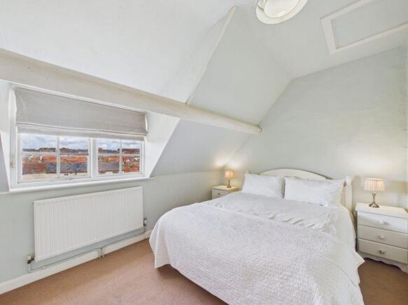 3 bed Cottage for sale Image 10