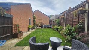 11, Thomas Drive, Castle Hill, Swanscombe DA10 1EX