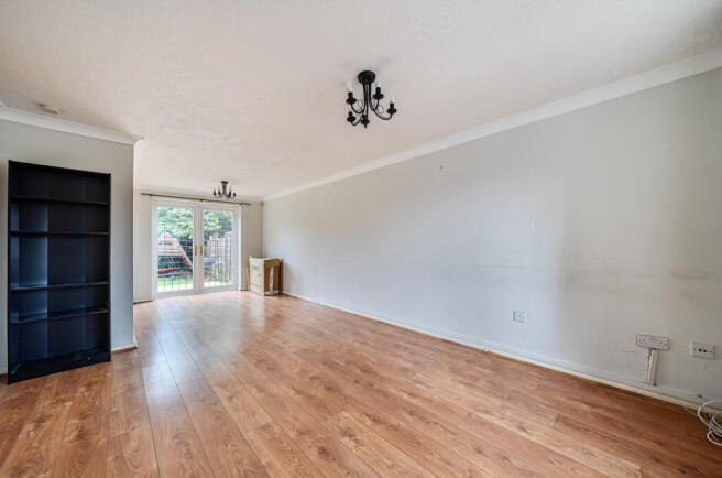 1423836-2-69a8181...