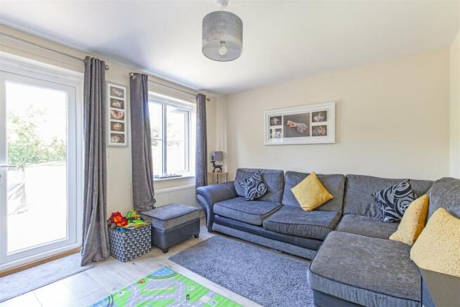Reception Room-2.jpg