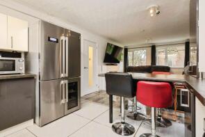 15, Chilton Court, Park Approach, Birmingham B23 7XY