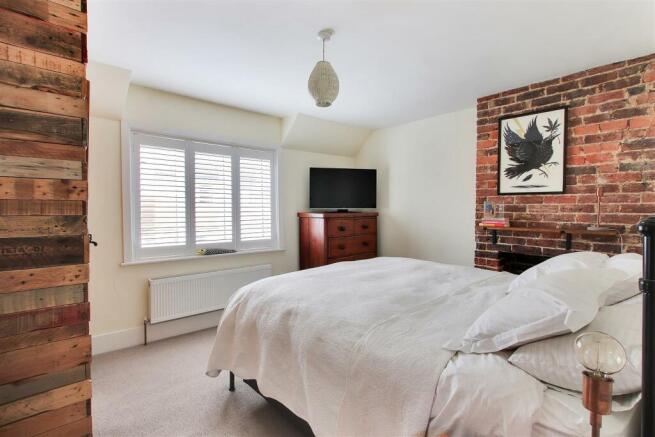 Main Bedroom to Window.jpg