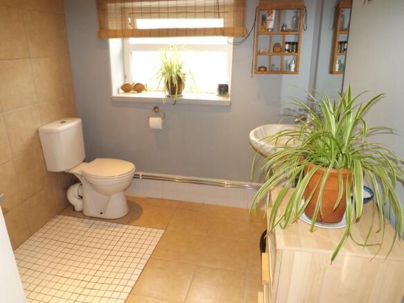Wet Room (Maximum Me