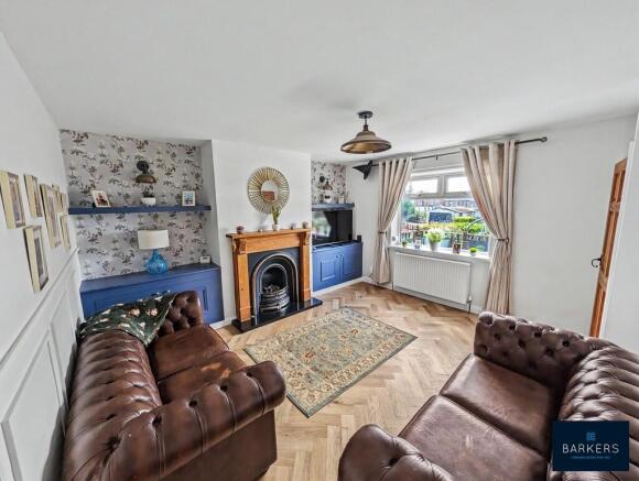 3 bed Town House for sale Image 4
