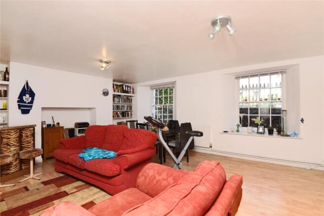 Basement/Flat