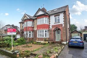 49, Lullington Garth, North Finchley, London N12 7LU