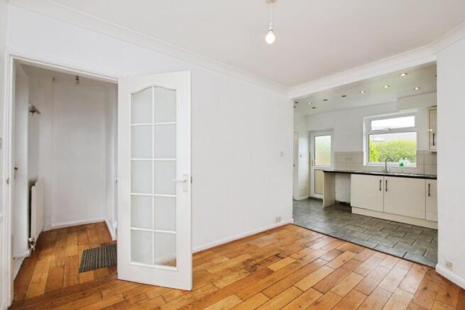 3 bed Terraced for sale Image 7