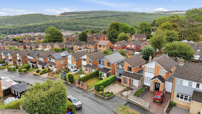 St. Mary Crescent, Deepcar, Sheffield photo 4