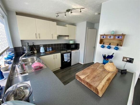 Coniston Close, Earl Shilton, Leicester photo 4