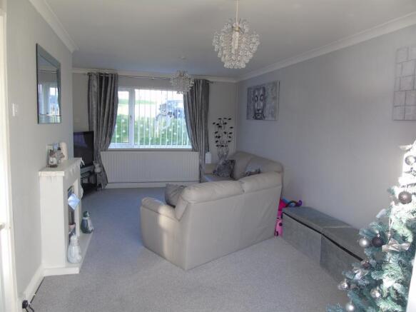 Living/ Dining Room 