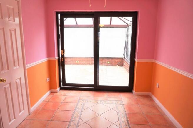 Dining Room.JPG