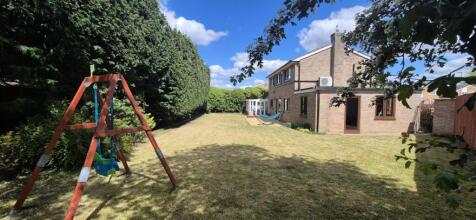 Greenfields, Earith, Huntingdon, Cambridgeshire, PE28