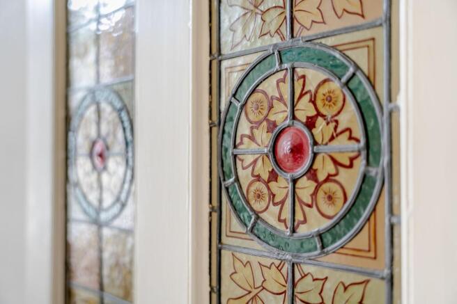 2 bed Flat for sale Image 7