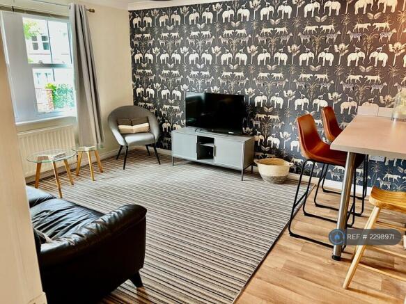 Bright Aspect Ground Floor Lounge
