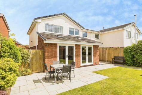 Harwoods Lane, Rossett, Wrexham, LL12