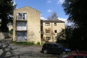 Flat 4, Hedgemead Court, Margaret's Hill, Walcot, Bath BA1 5NU
