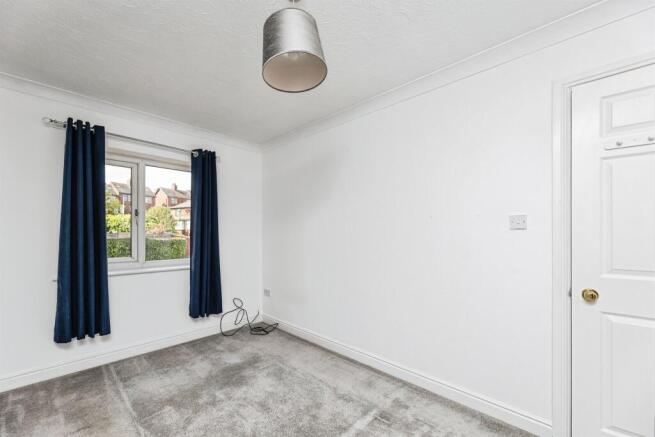 2 bed Terraced for sale Image 9