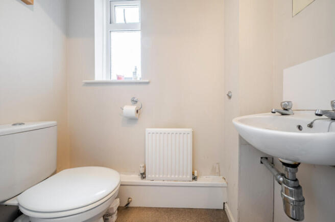 3 bed Semi-Detached for sale Image 11