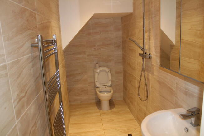 Shower room.JPG