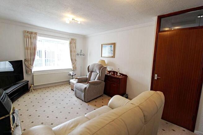 2 bed Detached Bungalow for sale Image 7