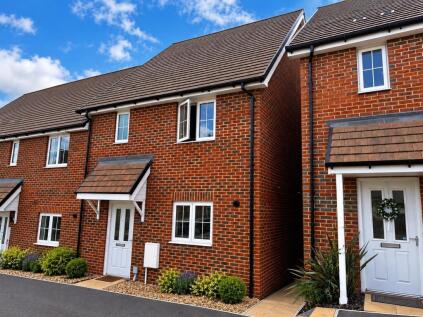Lasius Drive, Coxheath, Maidstone, Kent, ME17 4UH