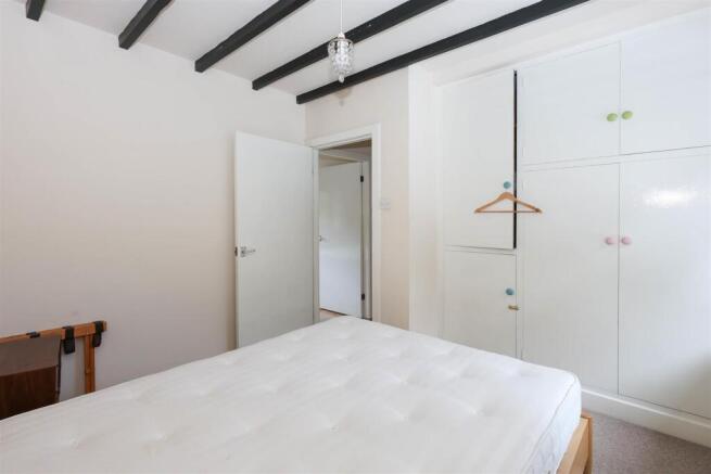 2 bed Terraced for sale Image 12