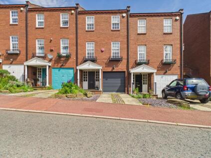 Dobson Crescent, St Peters Basin, NE6