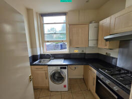 2c, Clock House Road, Beckenham BR3 4JP