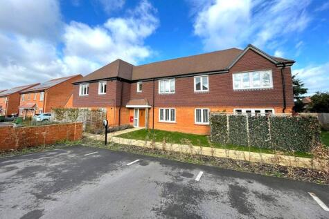 Gaynesford Way, Tongham, Surrey, GU10