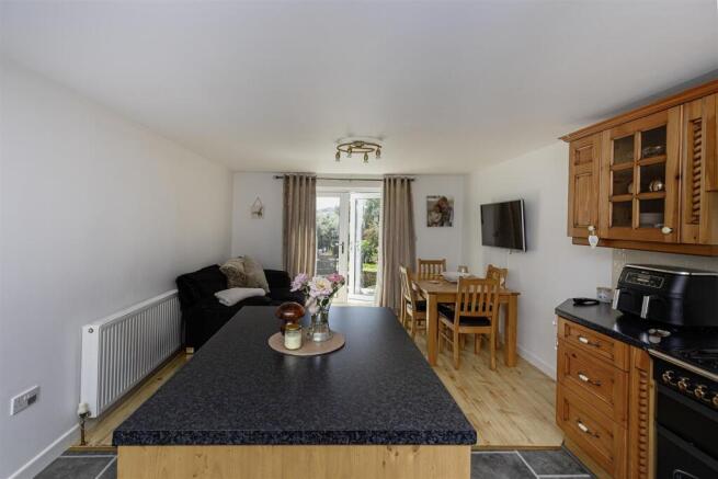 3 bed End of Terrace for sale Image 7