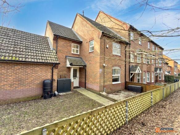 3-bed terraced on Staples Drive, Coalville, LE67, £225,000