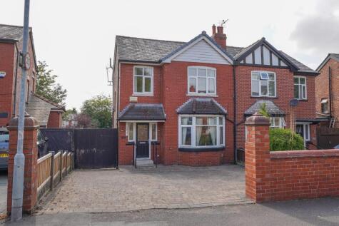Whitley Crescent, Whitley, Wigan, WN1 2QS