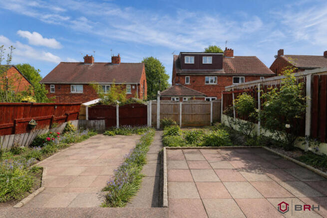 3 bed Semi-Detached for sale Image 12