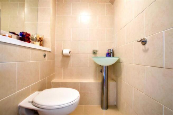 Cloakroom/WC