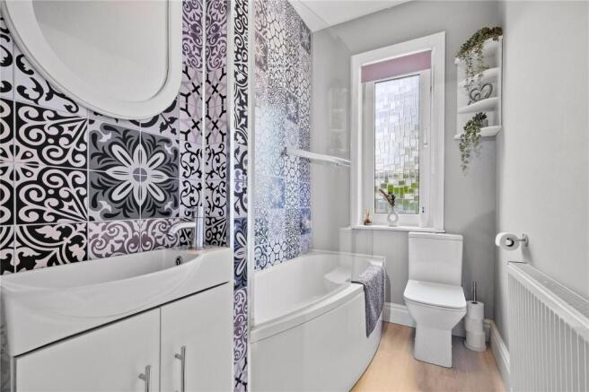3 bed Terraced for sale Image 10