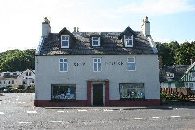 Ship House Shop