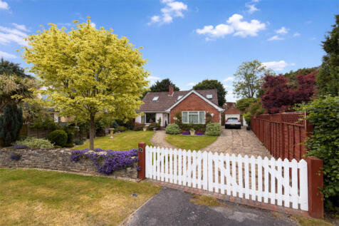 Lentune Way, Lymington, Hampshire, SO41