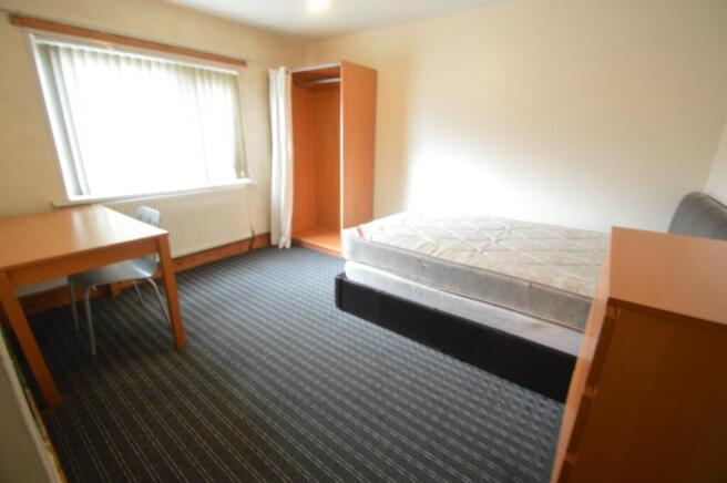 7 bed Terraced to rent Image 10
