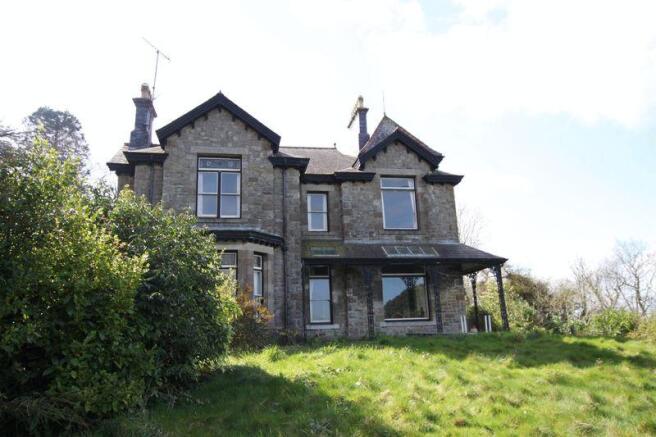 Rear External