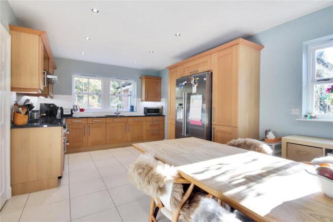 Kitchen/Breakfast Rm